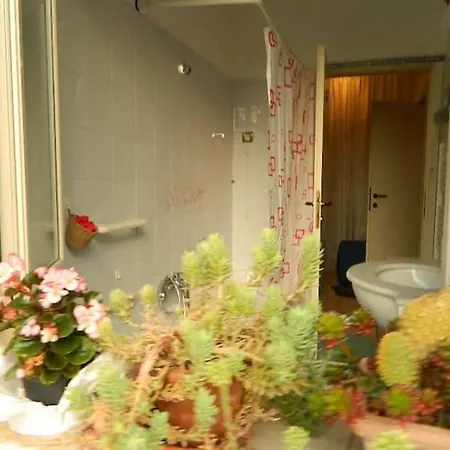 Bed And Roses Vendégház Montesilvano Marina