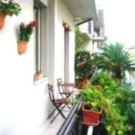 Guest house Bed And Roses Montesilvano