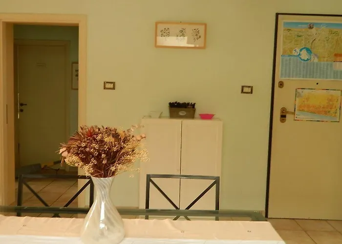 Гостевой дом Bed And Roses